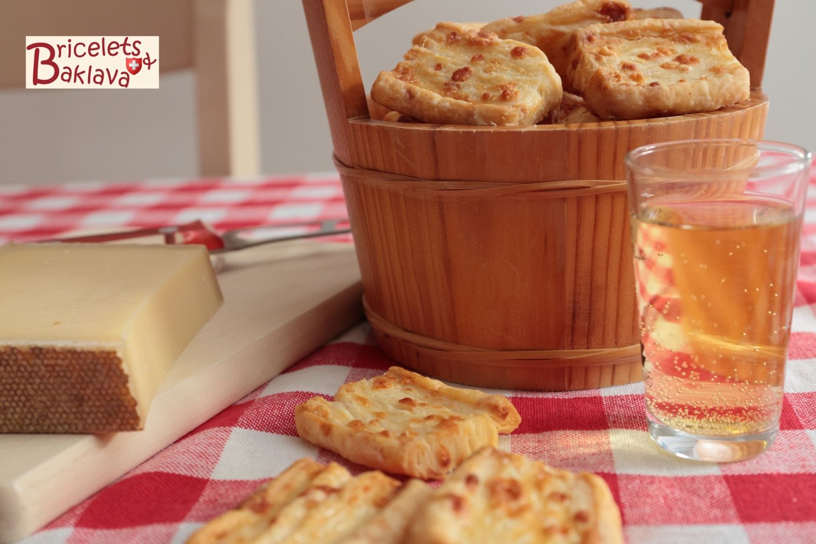 Tavillons apéro au fromage de L’Etivaz