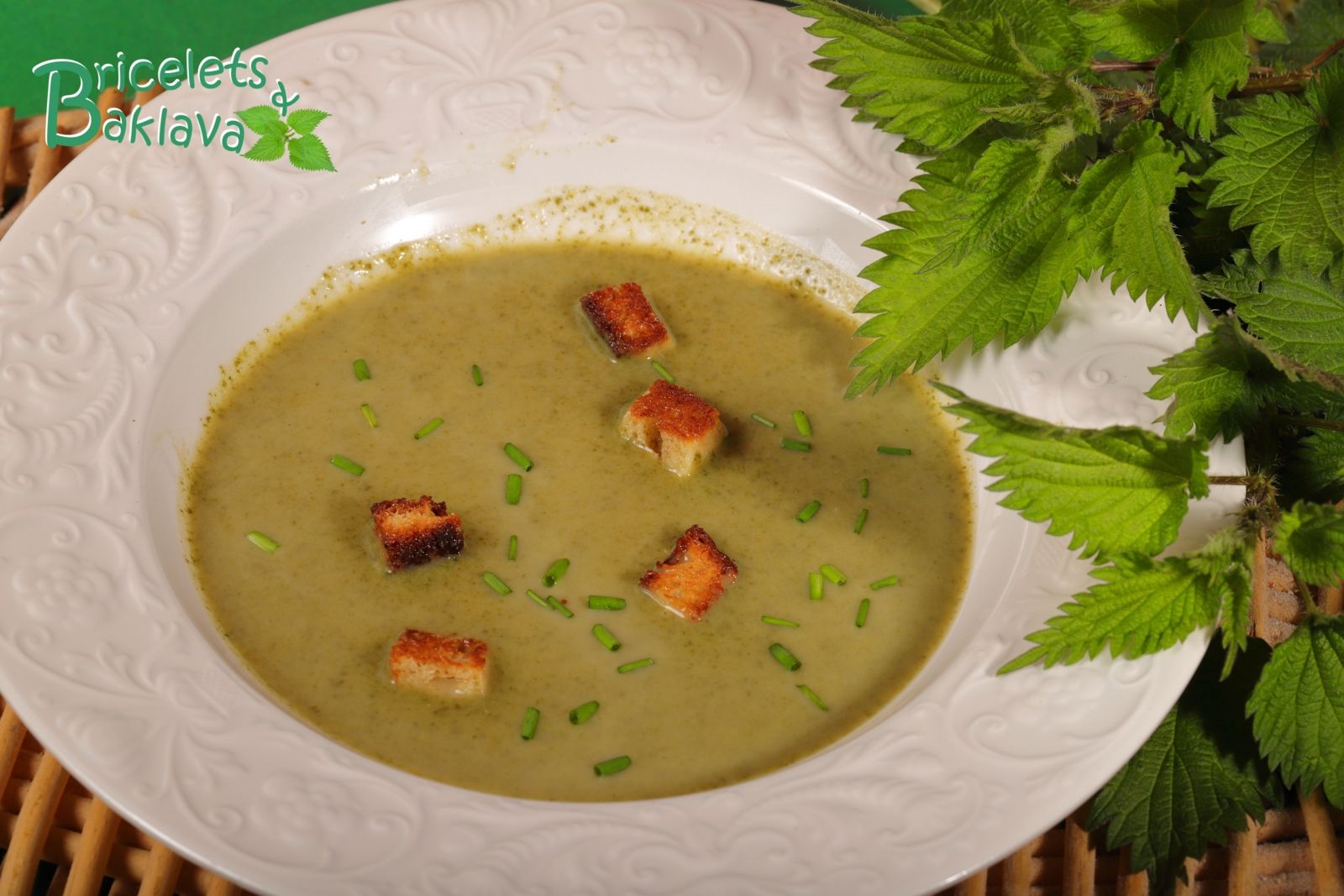 Soupe jurassienne aux orties