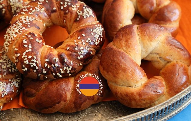 Zadigi kahke, les couronnes de Pâques 